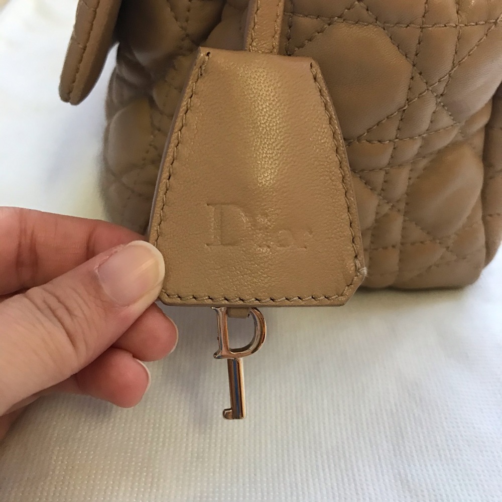💯 authentic Dior new lock medium lamb natural - Picture 8 of 16